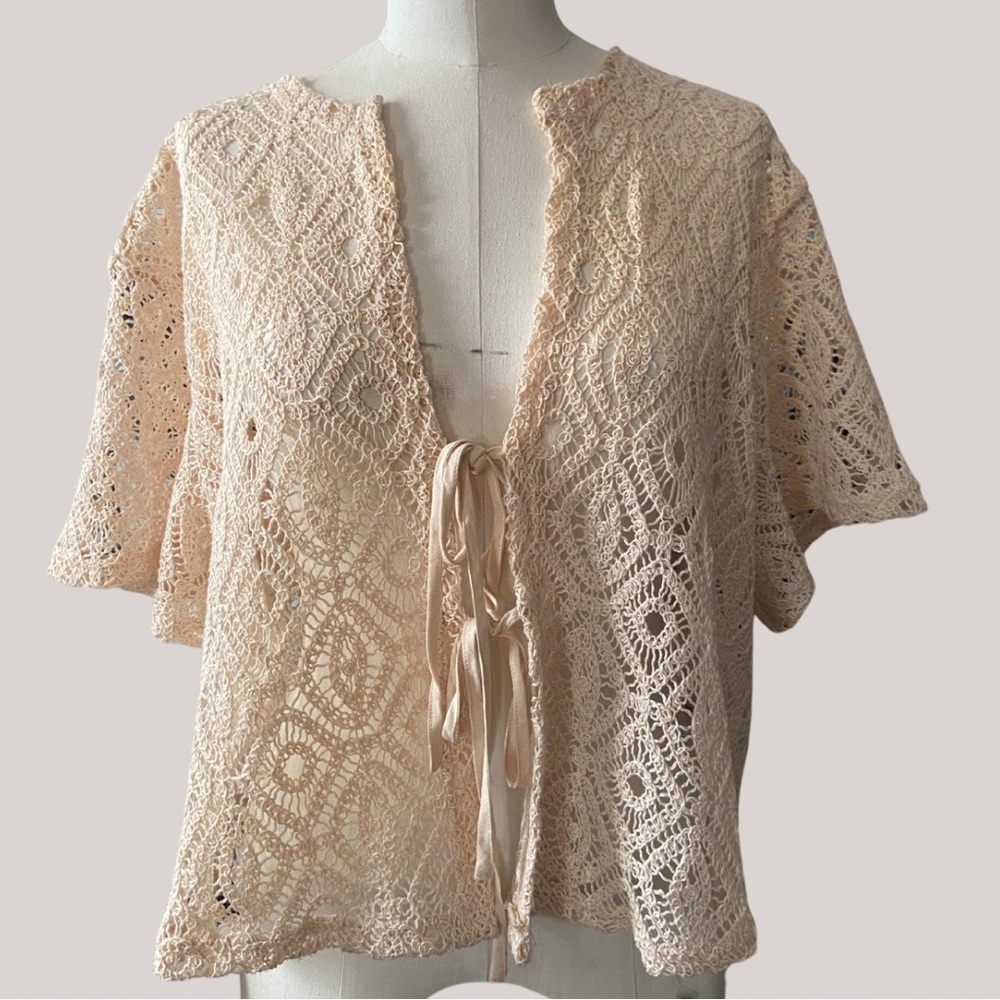 Future Collective Alani Noelle for Target crochet tie blouse short sleeve size L